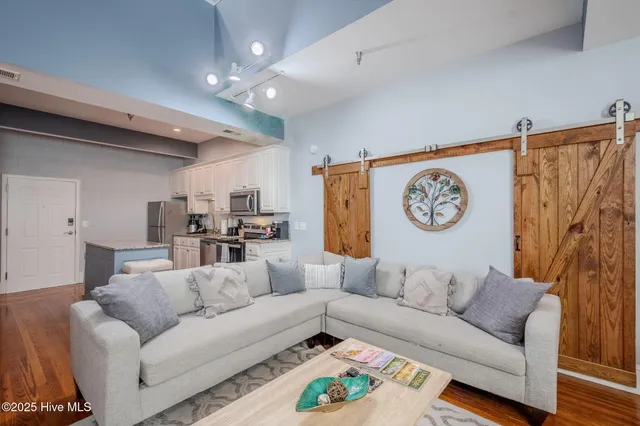 $389,500 | 21 North Front Street, Unit 3B3, Wilmington, NC 28401