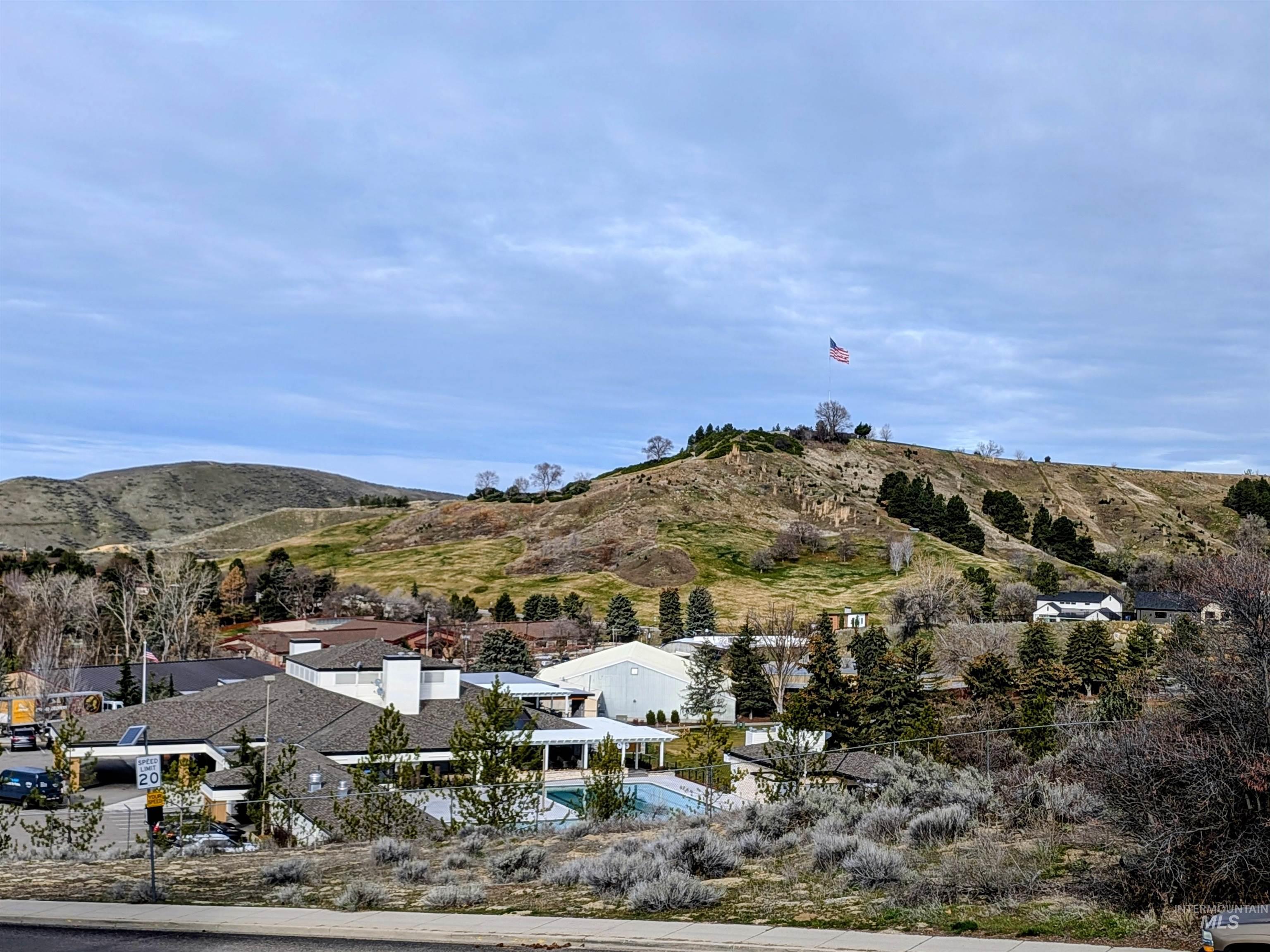 133 West Braemere Road Boise, ID 83702 - Photo 6 of 8