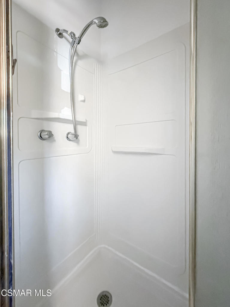 705 Rushing Creek Place Thousand Oaks, CA 91360 - Photo 46 of 64