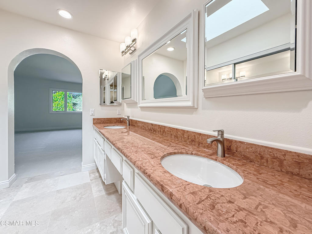 705 Rushing Creek Place Thousand Oaks, CA 91360 - Photo 51 of 64