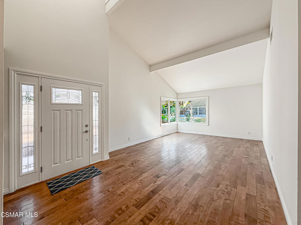 705 Rushing Creek Place Thousand Oaks, CA 91360 - Photo 6 of 64