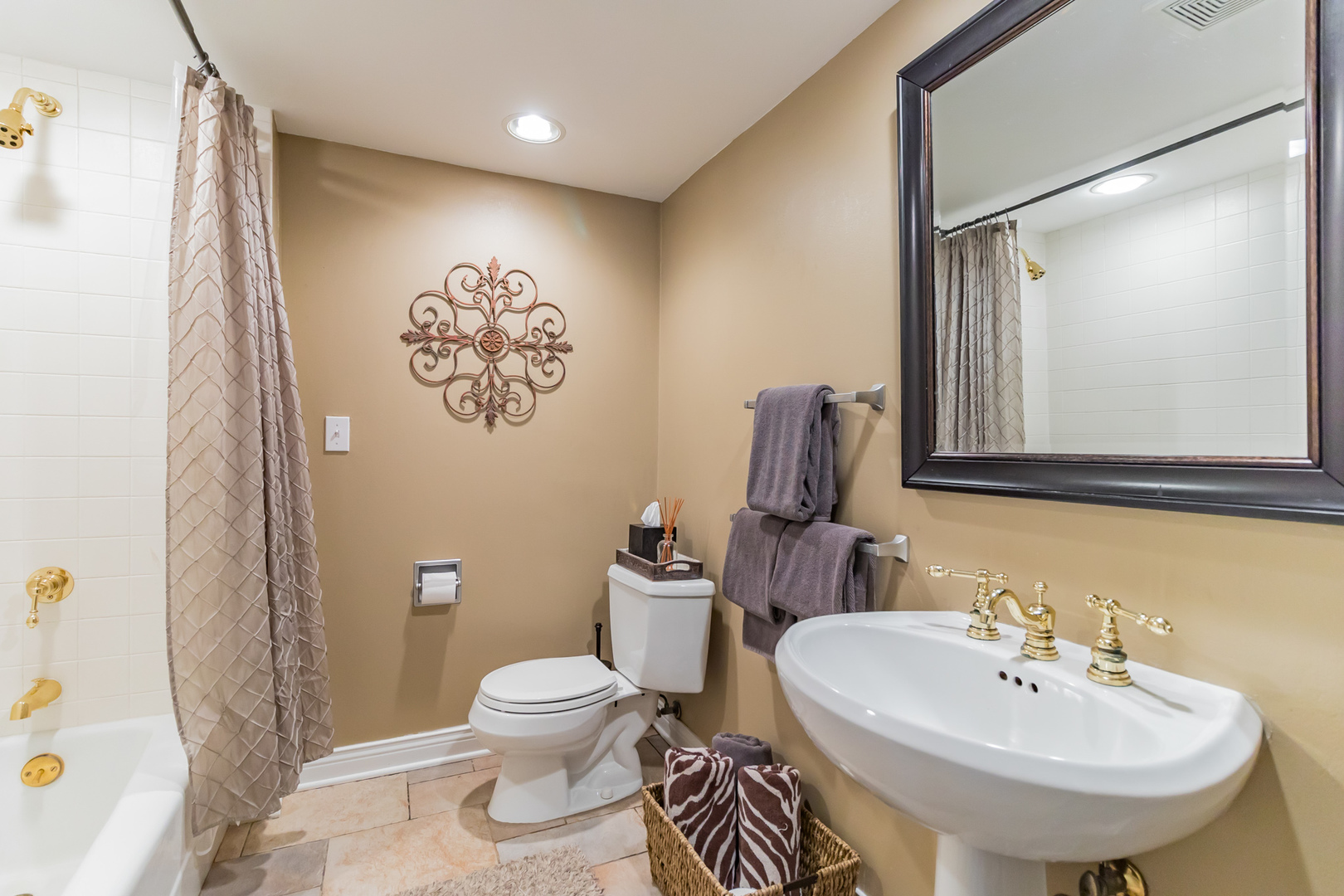 209 Mildred Avenue Cary, IL 60013 - Photo 22 of 29 a bathroom with a sink and a mirror