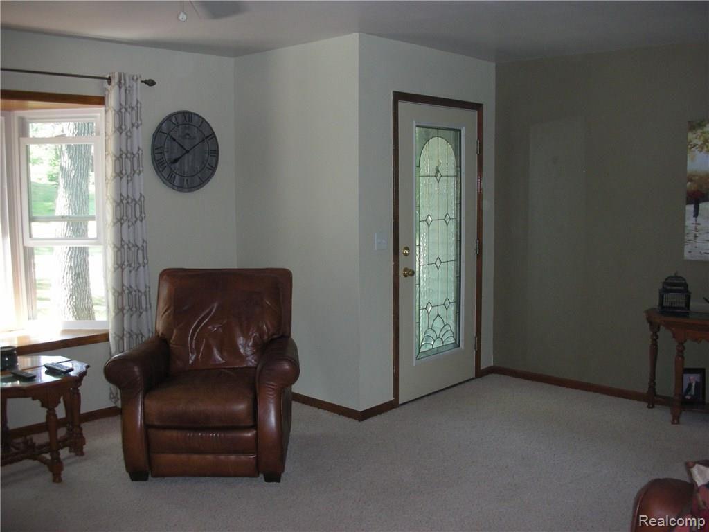 4122 Pierce Road Lapeer, MI 48446 - Photo 7 of 42 003.JPG