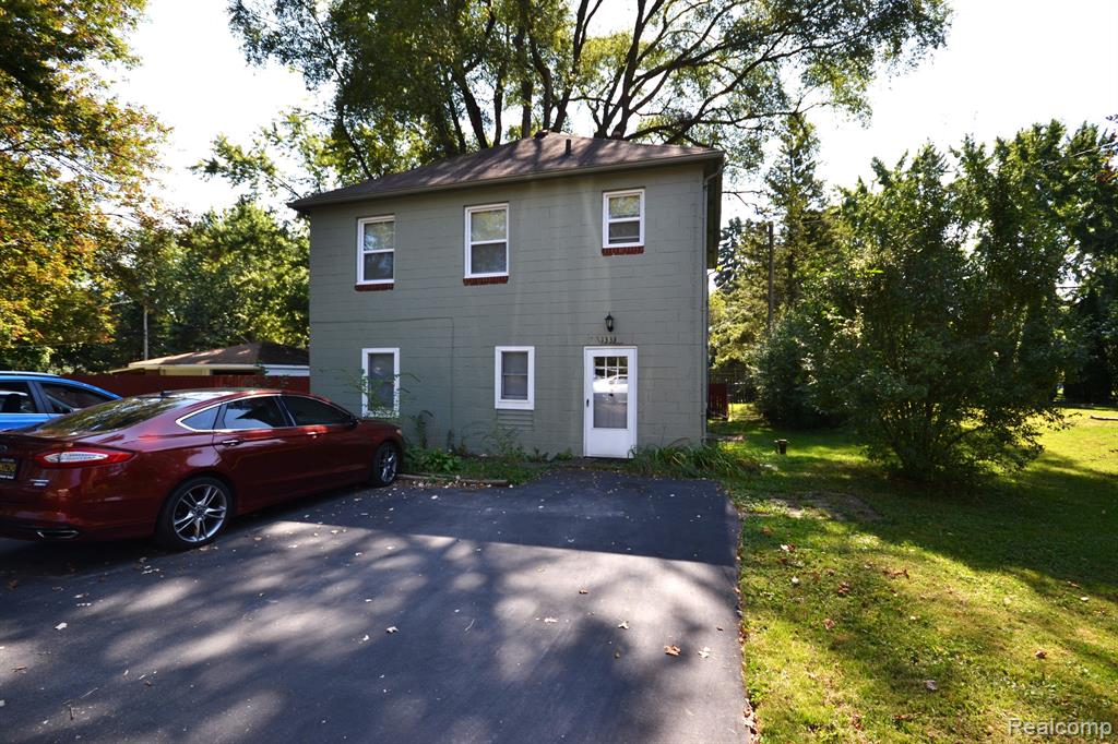 1335 South Troy, MI 48098 - Photo 22 of 40