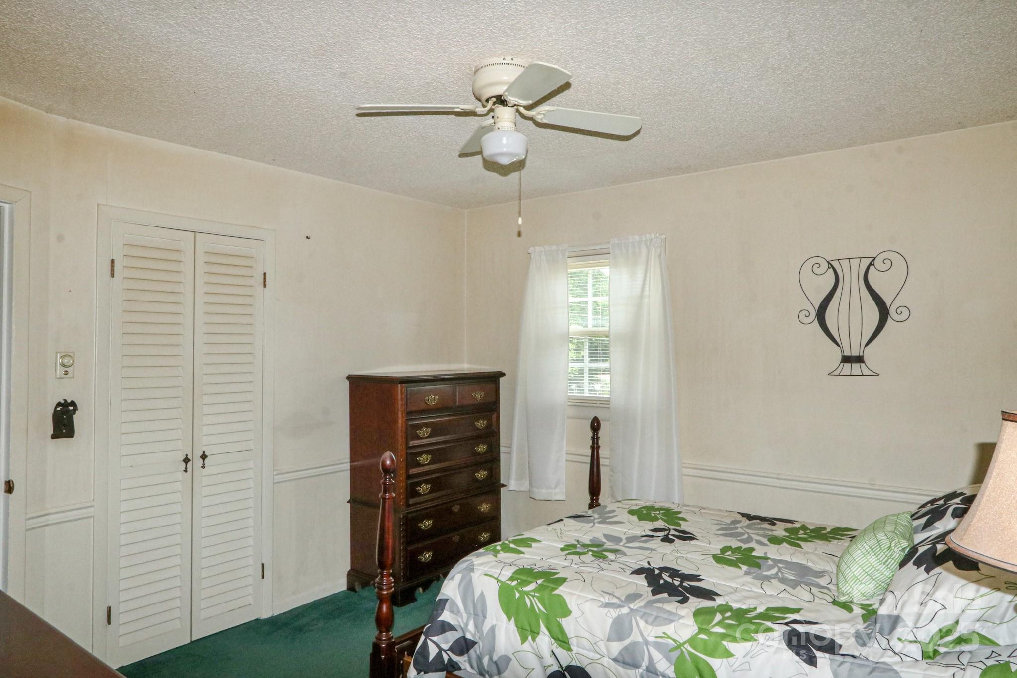 108 Ridge Street Jonesville, NC 28642 - Photo 16 of 38 Gallery Image 16