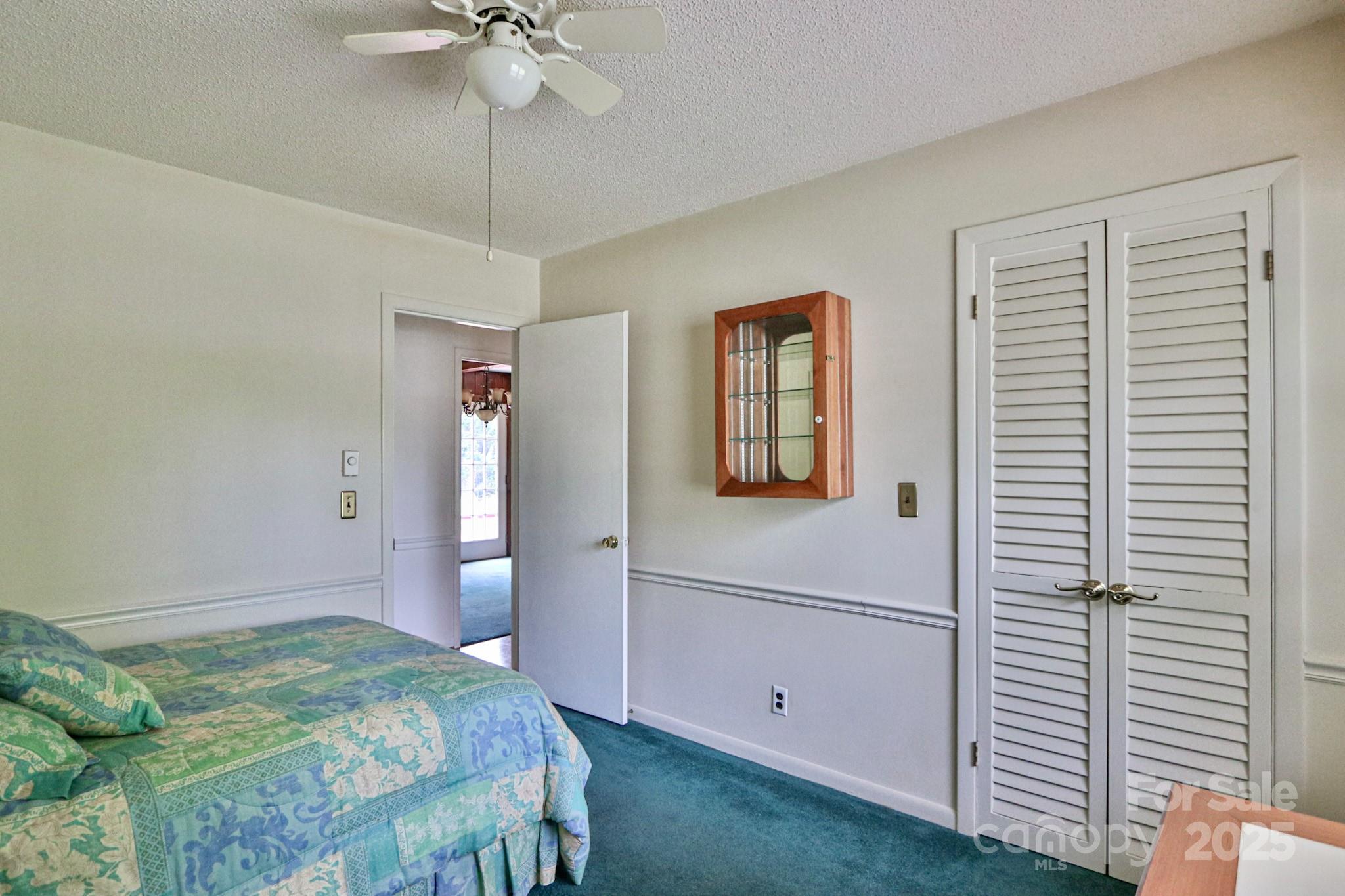 108 Ridge Street Jonesville, NC 28642 - Photo 25 of 38 Gallery Image 25