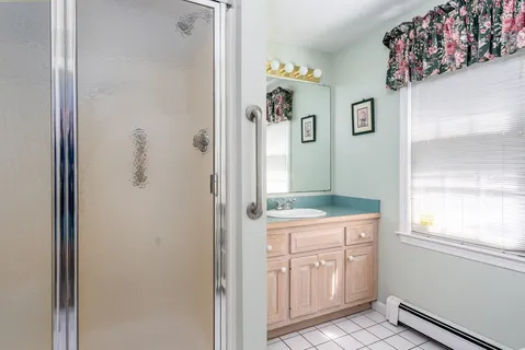$895,000 | 976 Route 6A, Yarmouth, MA 02675