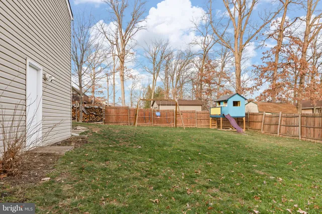$300,000 | 15008 Laurel Ridge Road Southwest, Cumberland, MD 21502