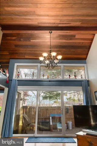 $300,000 | 15008 Laurel Ridge Road Southwest, Cumberland, MD 21502