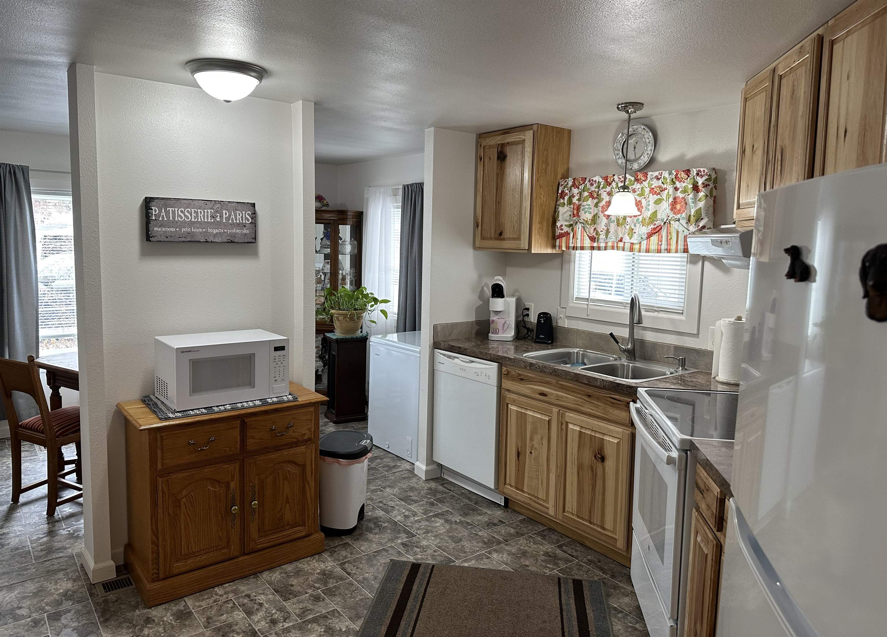 3925 East Farwell Road, Unit 38 Mead, WA 99021 - Photo 6 of 16 Gallery Image 6