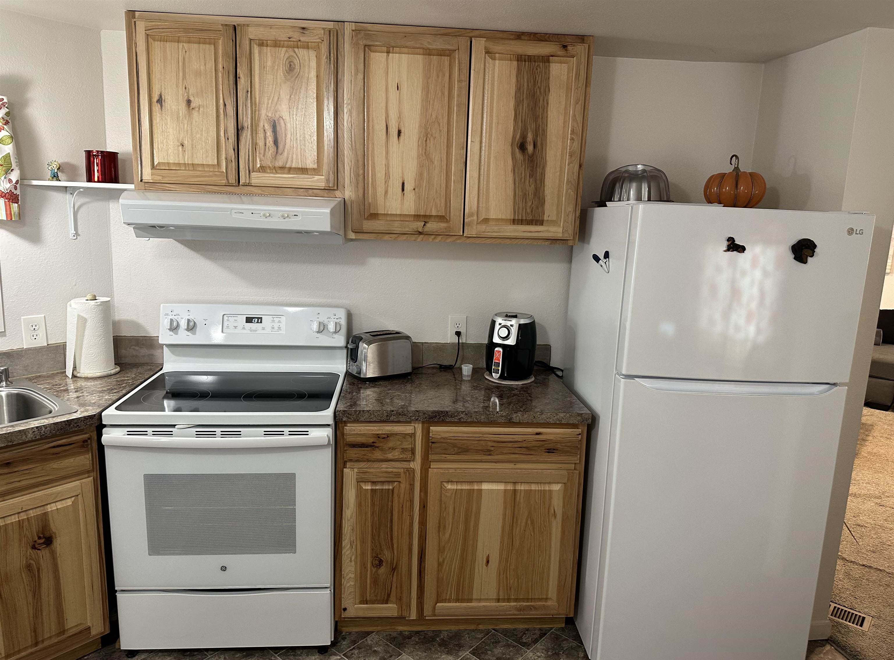3925 East Farwell Road, Unit 38 Mead, WA 99021 - Photo 8 of 16 Gallery Image 8