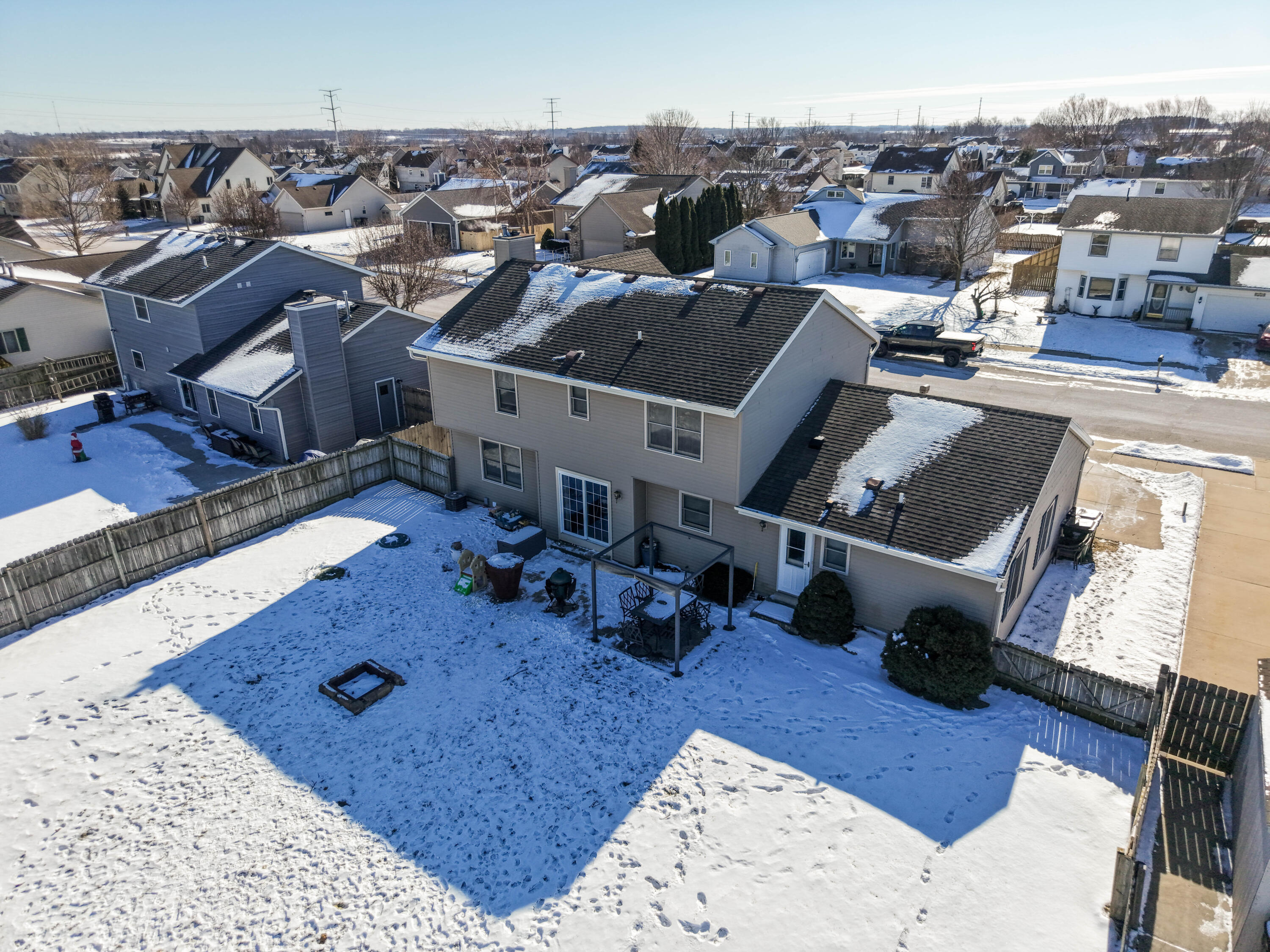 8608 Camelot Trace Sturtevant, WI 53177 - Photo 3 of 21 Backyard Aerial (1)
