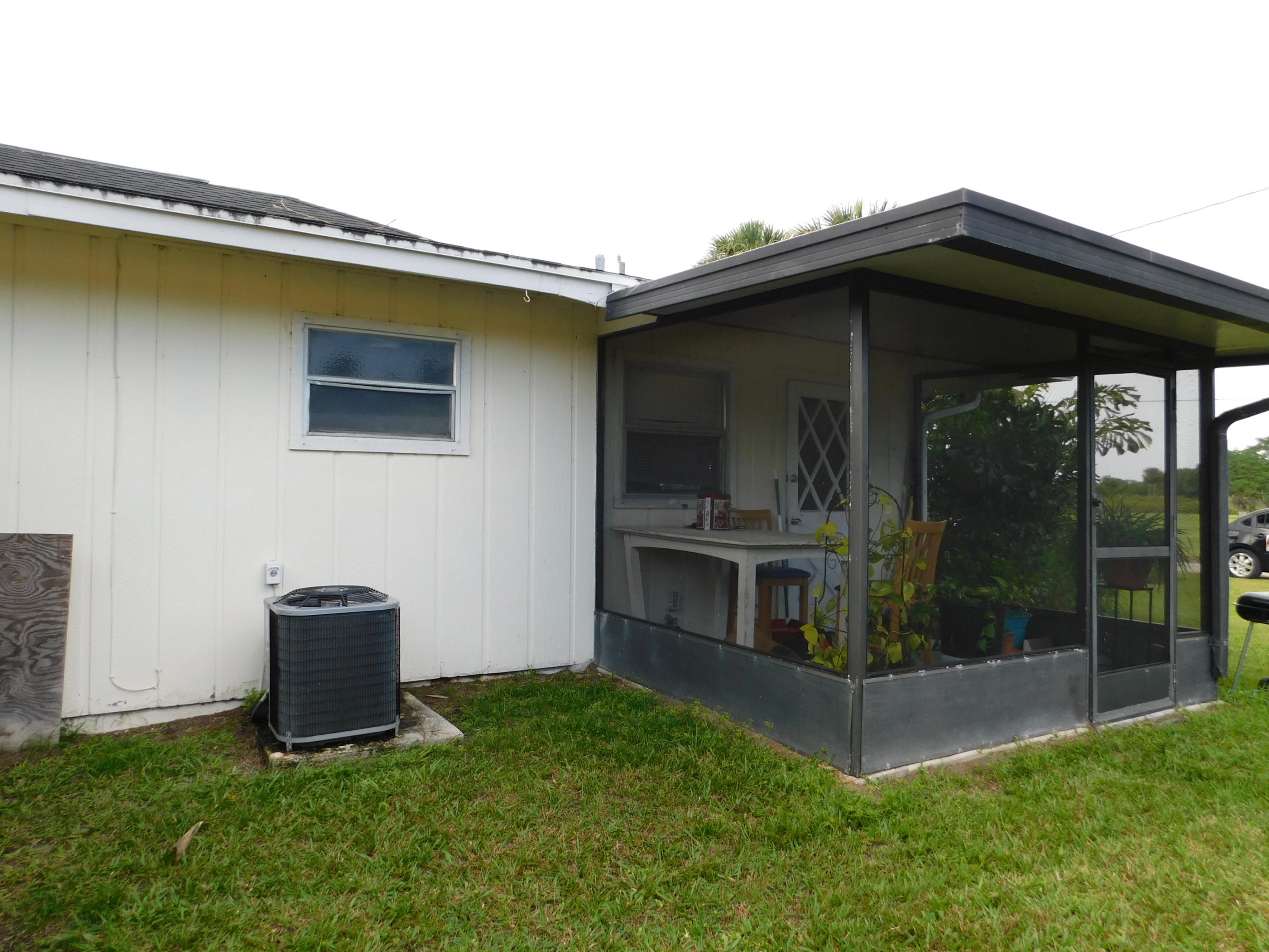 3017 Old Edwards Road Fort Pierce, FL 34981 - Photo 22 of 53 DSCN0232