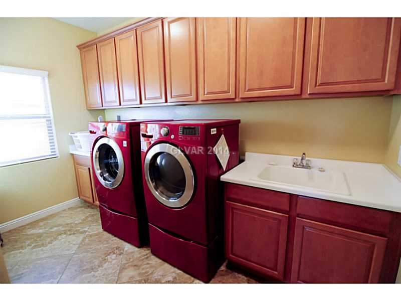 4638 Eel Point Street Las Vegas, NV 89147 - Photo 14 of 30 Laundry Rm/Area.