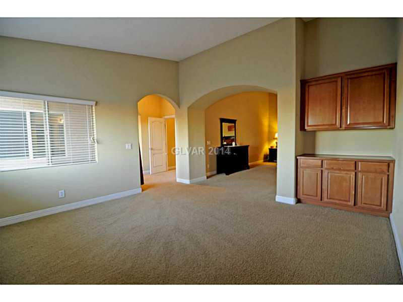 4638 Eel Point Street Las Vegas, NV 89147 - Photo 25 of 30 Master Bedroom. Master Bedroom with oversized retreat