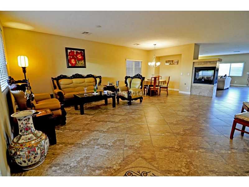 4638 Eel Point Street Las Vegas, NV 89147 - Photo 3 of 30 Living Room.