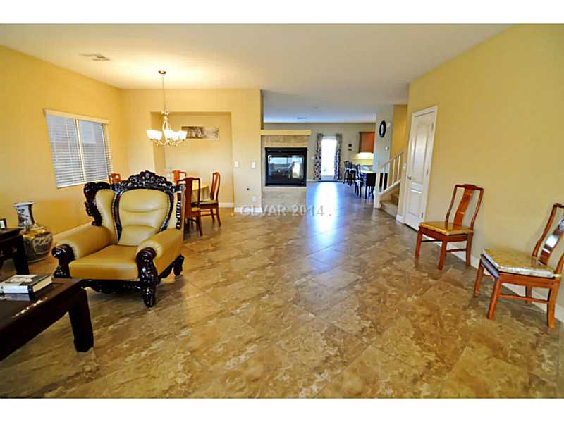 4638 Eel Point Street Las Vegas, NV 89147 - Photo 4 of 30 Living Room.