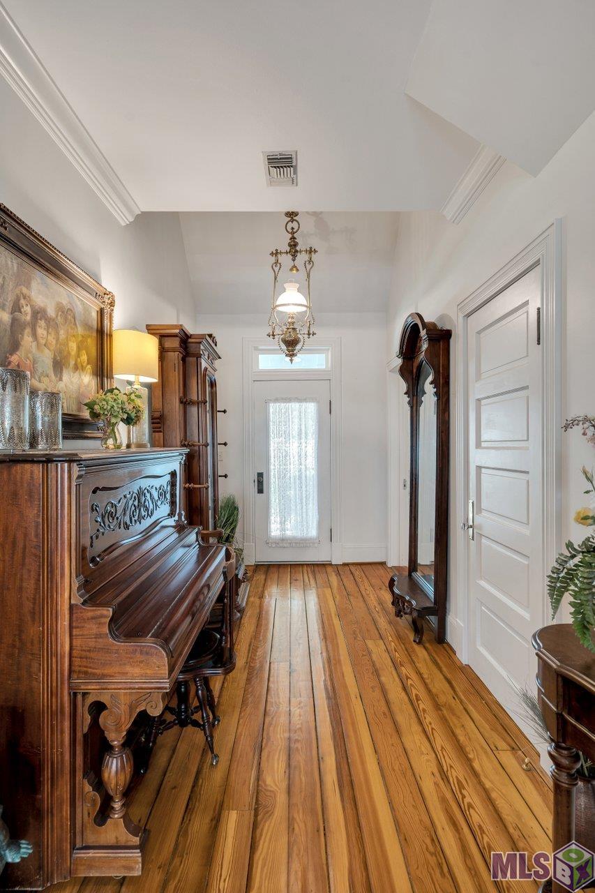 261 East 57th Street Cut Off, LA 70345 - Photo 5 of 59