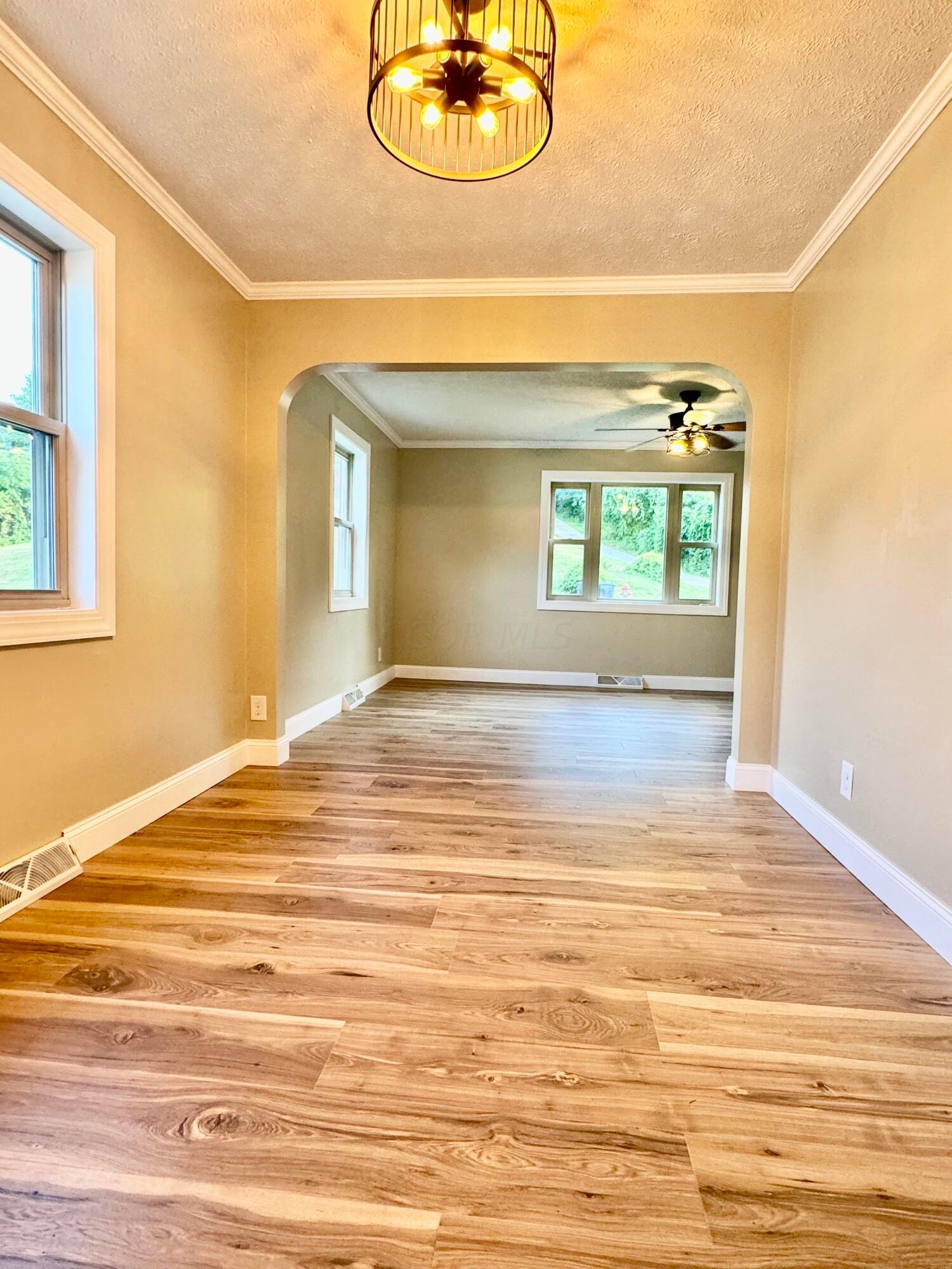 308 NW Road Logan, OH 43138 - Photo 14 of 51 Dining room