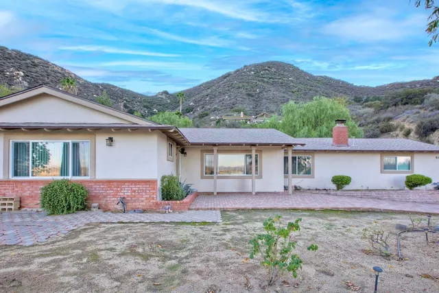 $2,895 | 18261 Sanders Drive, Lake Elsinore, CA 92530