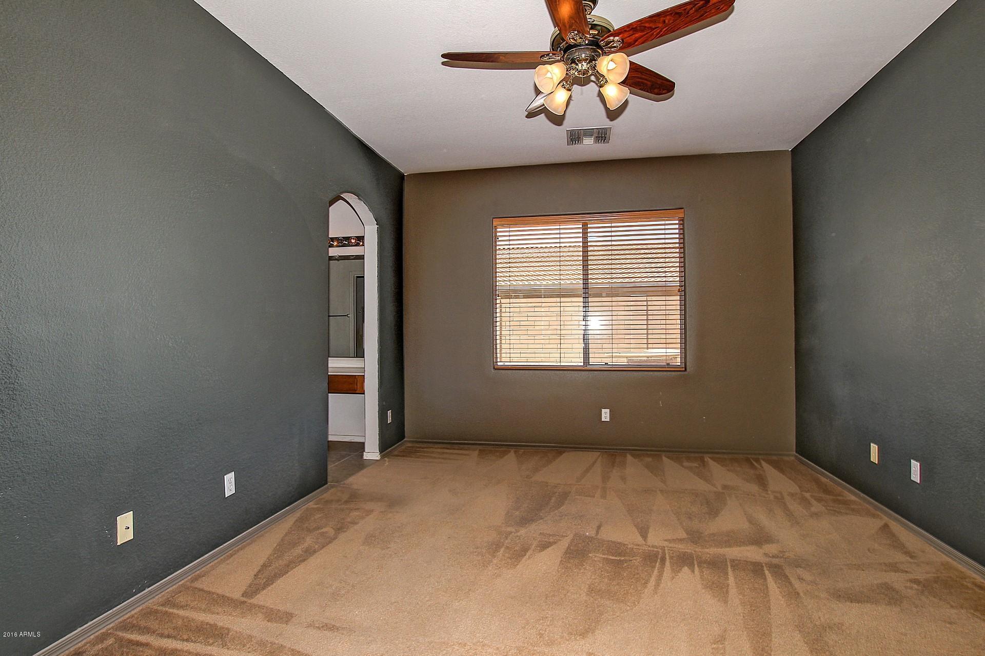 6538 West Cordes Road Phoenix, AZ 85043 - Photo 16 of 27 Master Bed