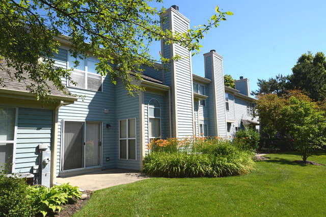 1042 Ridgefield Circle, Unit 1042 Carol Stream, IL 60188 - Photo 25 of 25