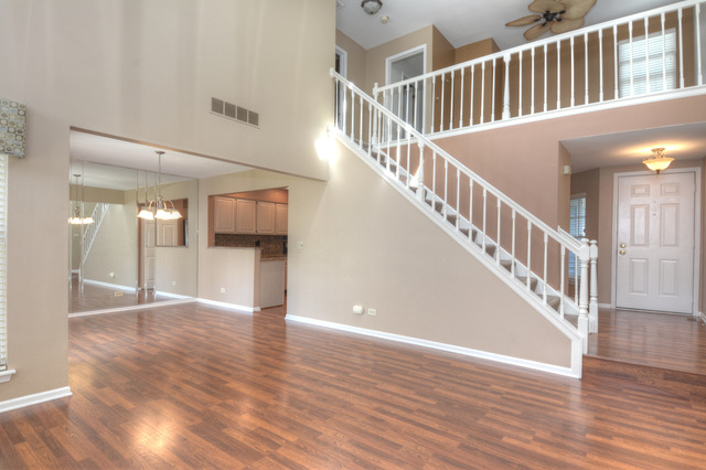 1042 Ridgefield Circle, Unit 1042 Carol Stream, IL 60188 - Photo 7 of 25