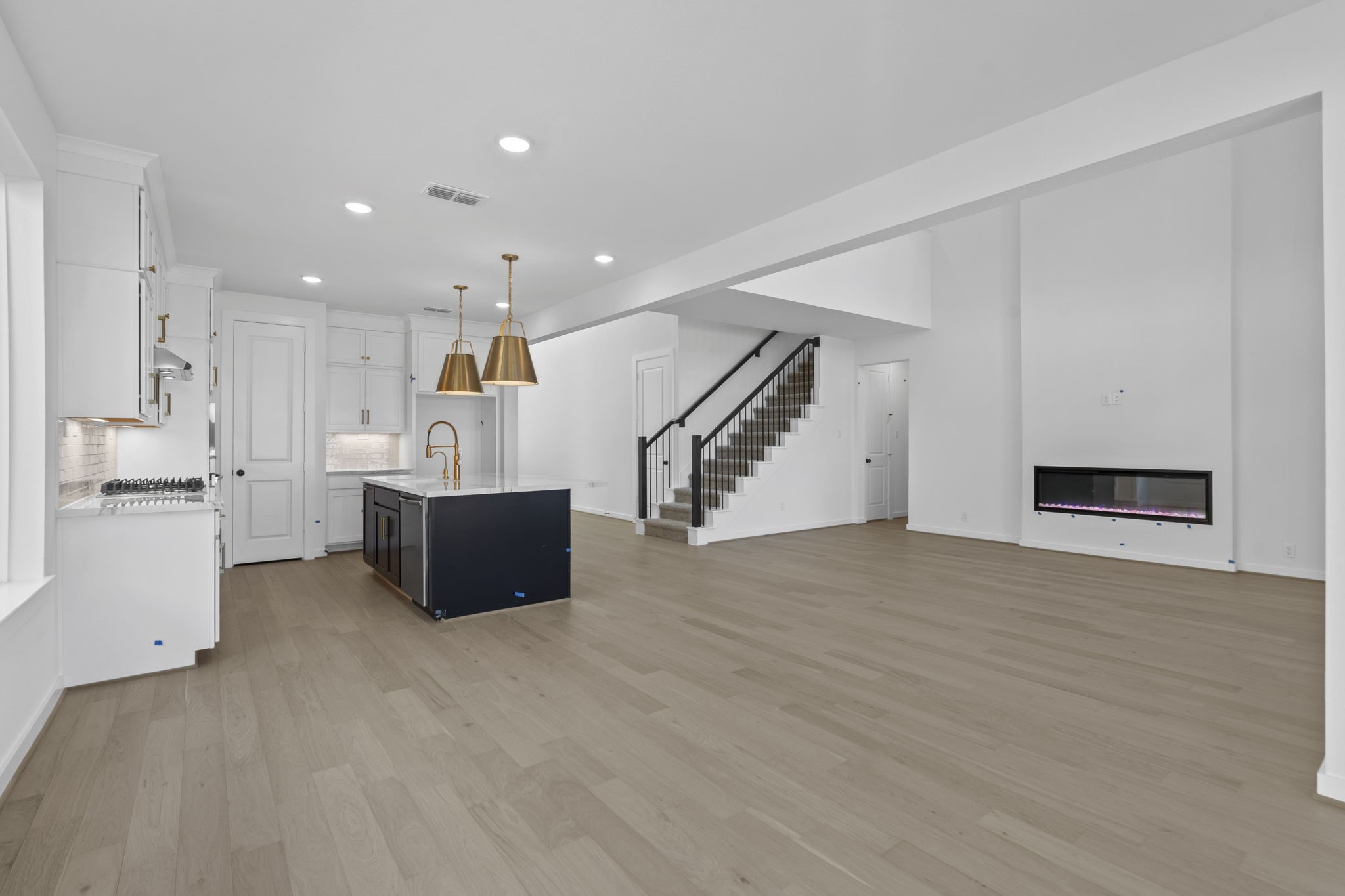 9437 Pacific Crest Porter, TX 77365 - Photo 11 of 47 Breakfast into Kitchen.