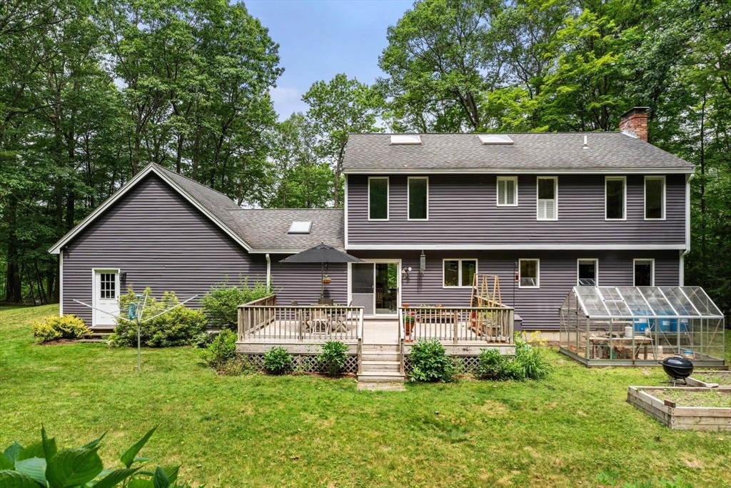 92 Townsend Street Pepperell, MA 01463 - Photo 2 of 42