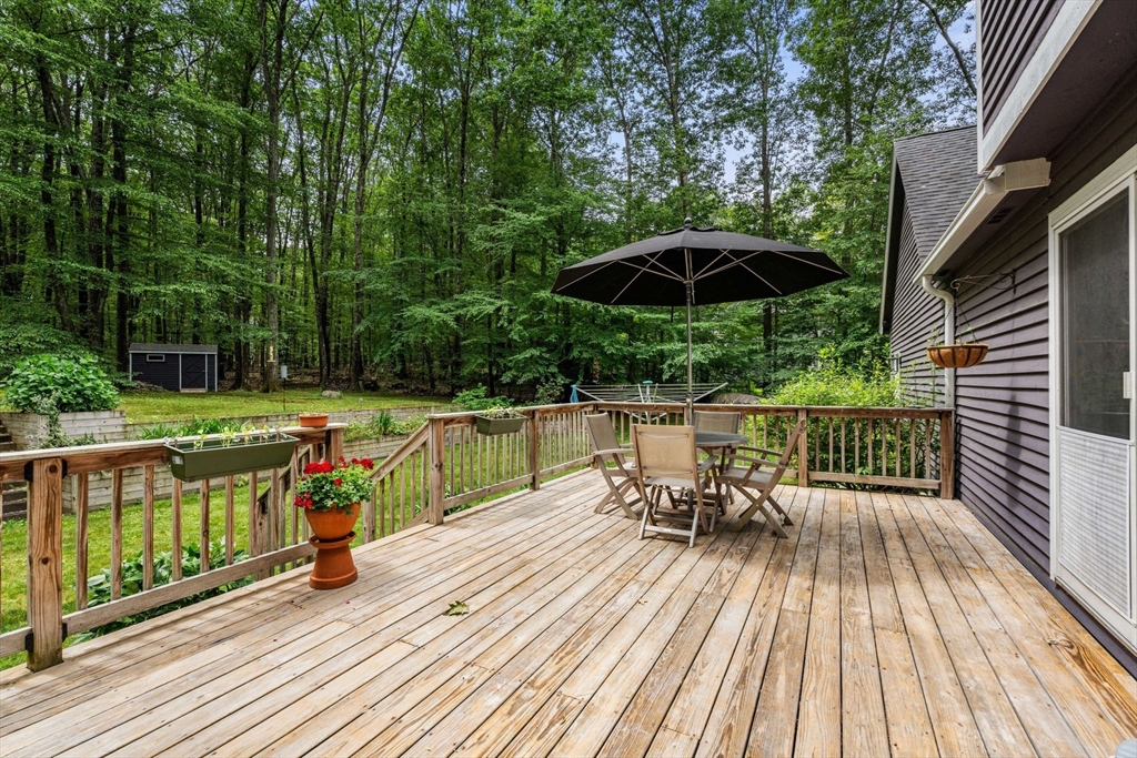 92 Townsend Street Pepperell, MA 01463 - Photo 35 of 42