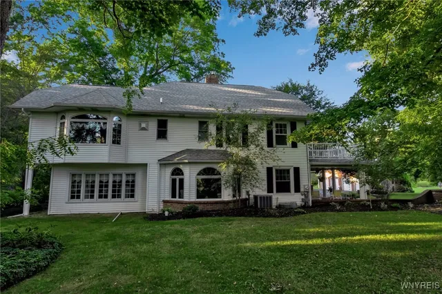 $799,900 | 2271 Bullis Road, Elma, NY 14059