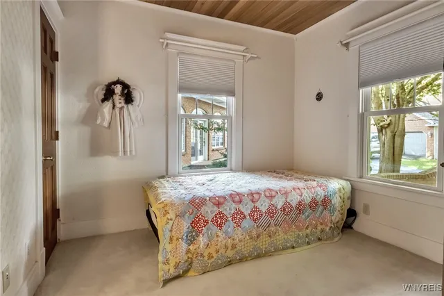 $799,900 | 2271 Bullis Road, Elma, NY 14059