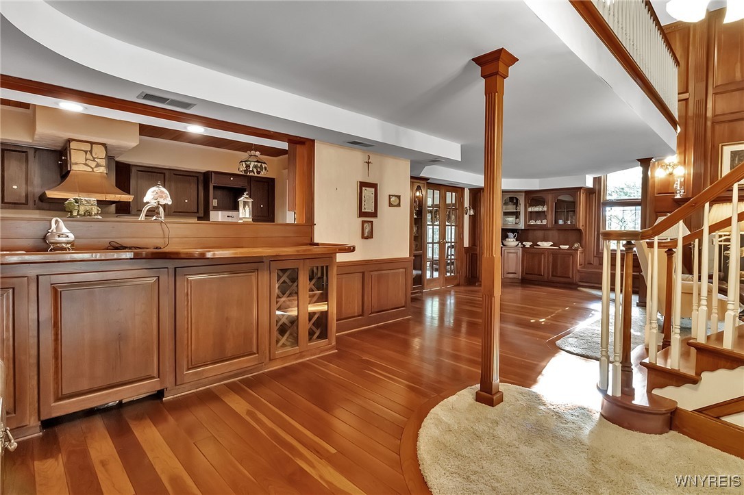 2271 Bullis Road Elma, NY 14059 - Photo 20 of 50 Family room