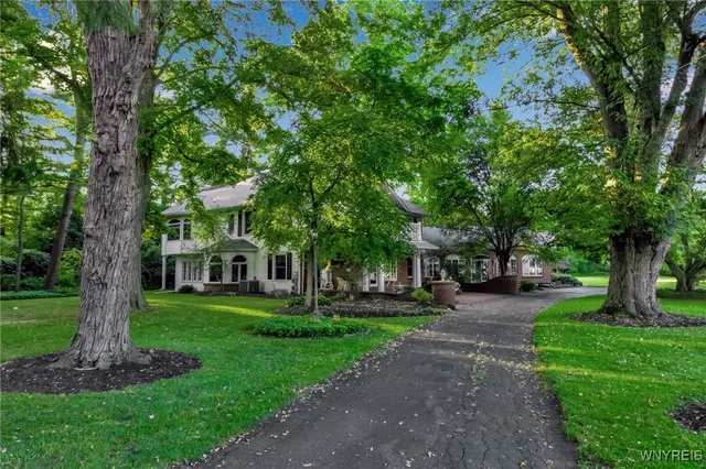 $799,900 | 2271 Bullis Road, Elma, NY 14059