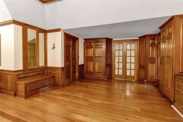 $799,900 | 2271 Bullis Road, Elma, NY 14059