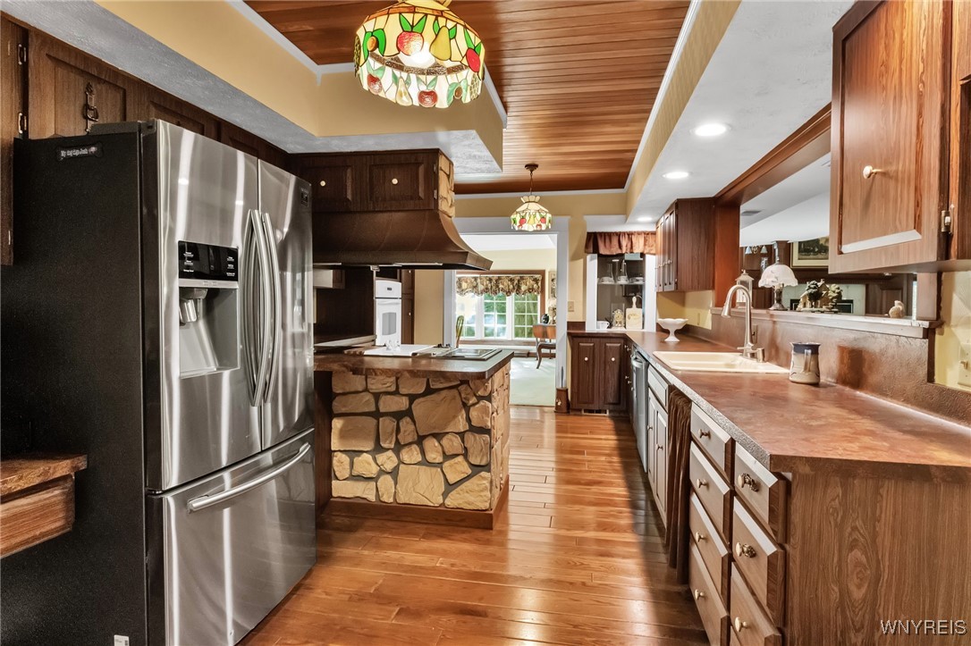 2271 Bullis Road Elma, NY 14059 - Photo 6 of 50 Kitchen