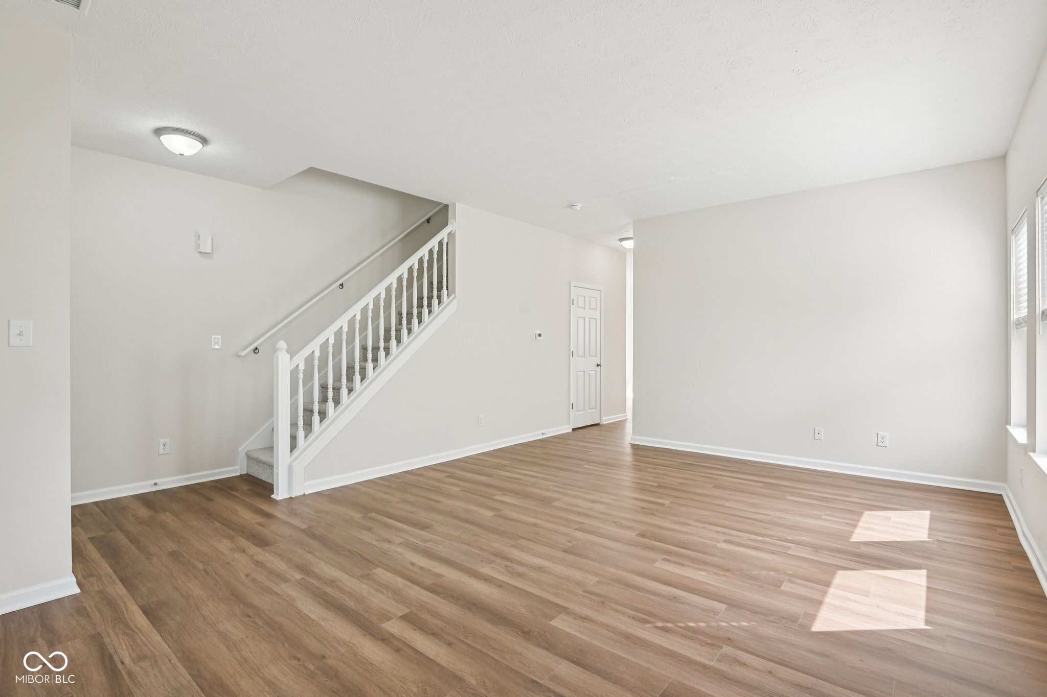 7631 Bann Way Indianapolis, IN 46239 - Photo 5 of 38