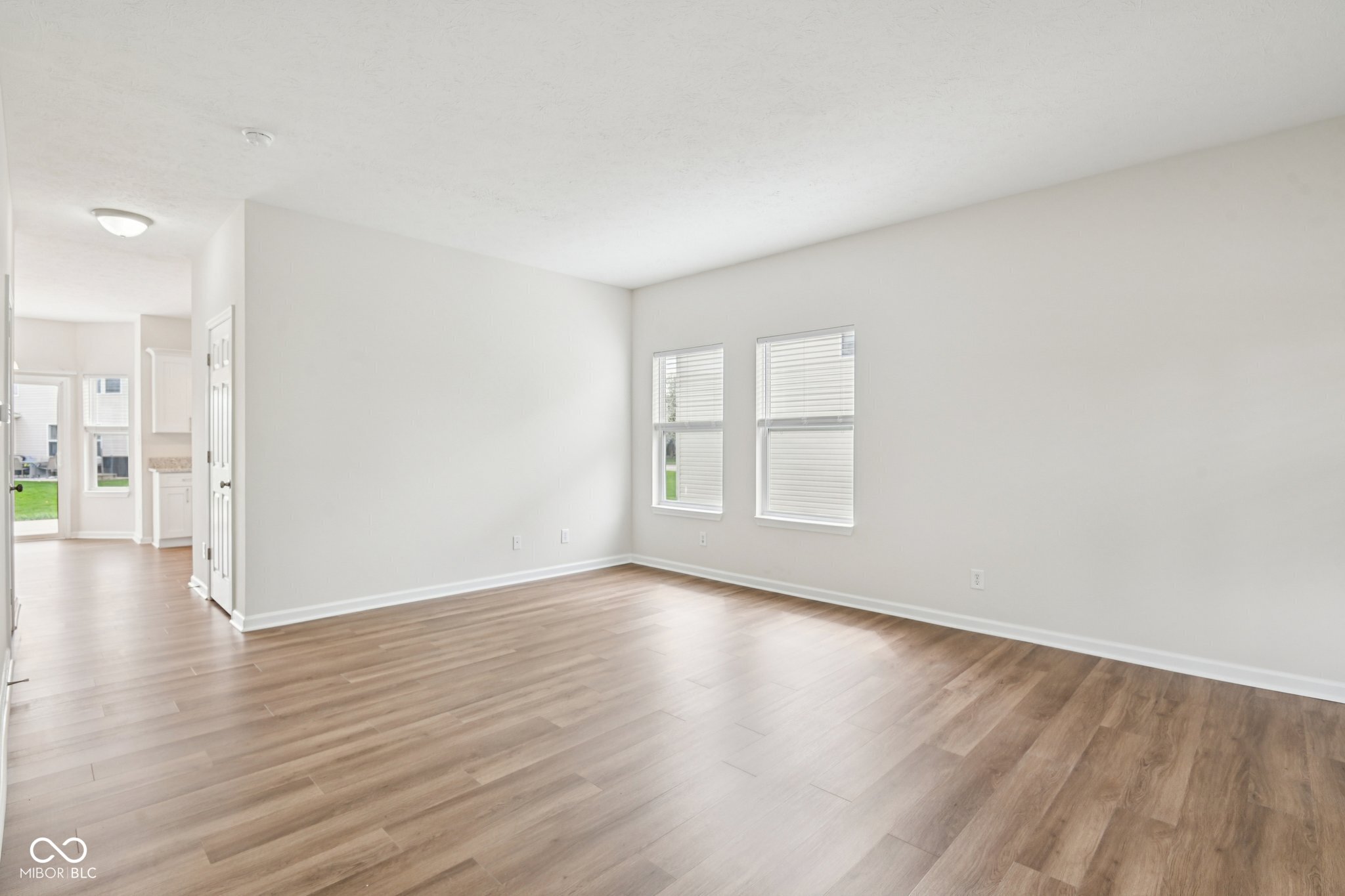 7631 Bann Way Indianapolis, IN 46239 - Photo 7 of 38