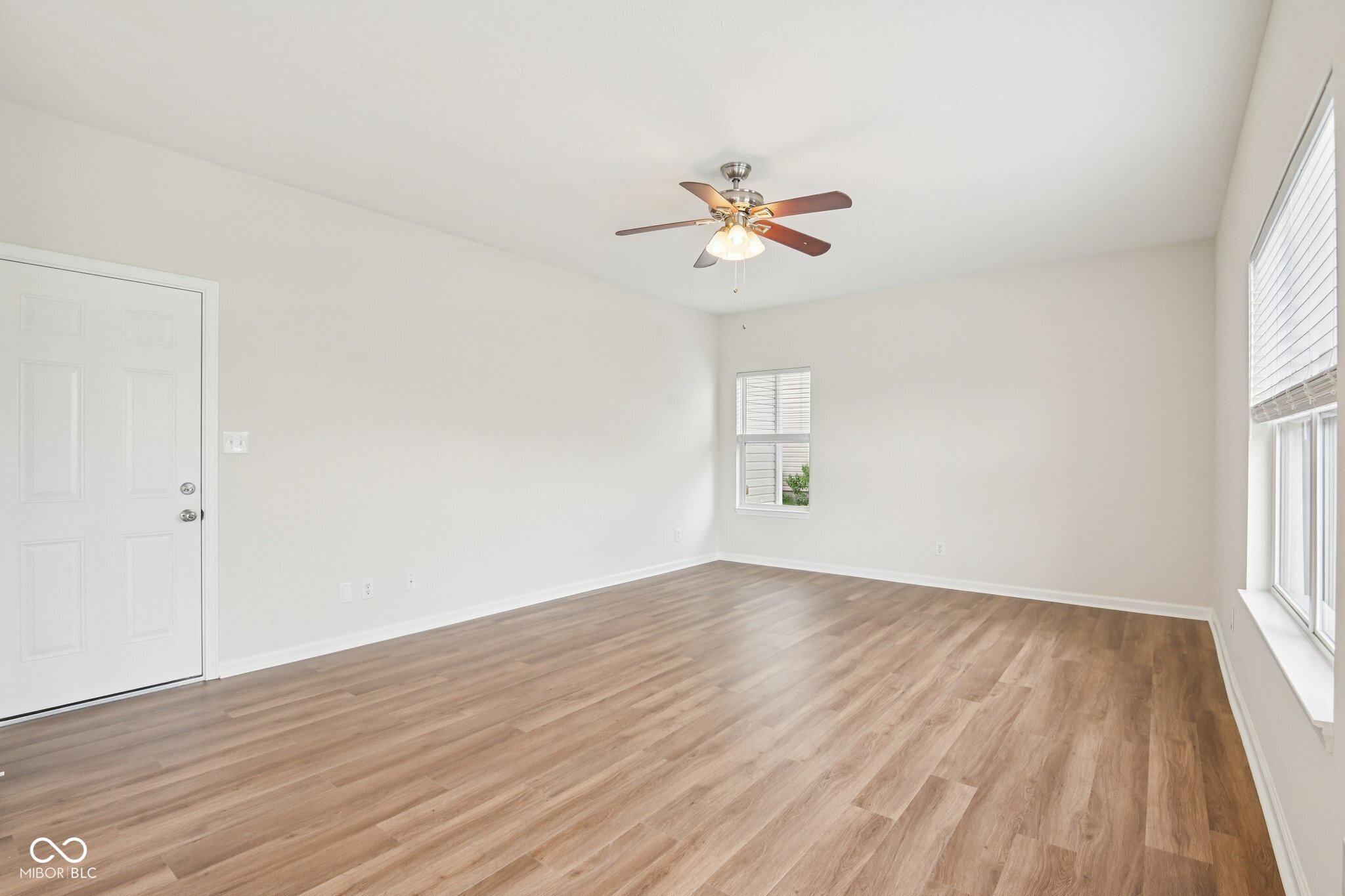 7631 Bann Way Indianapolis, IN 46239 - Photo 8 of 38