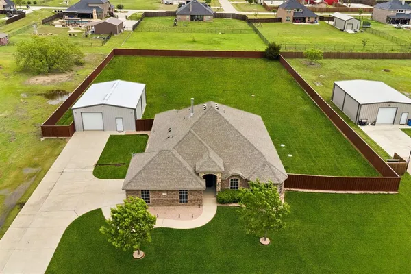 $525,000 | 7840 Norrell Road, Venus, TX 76084