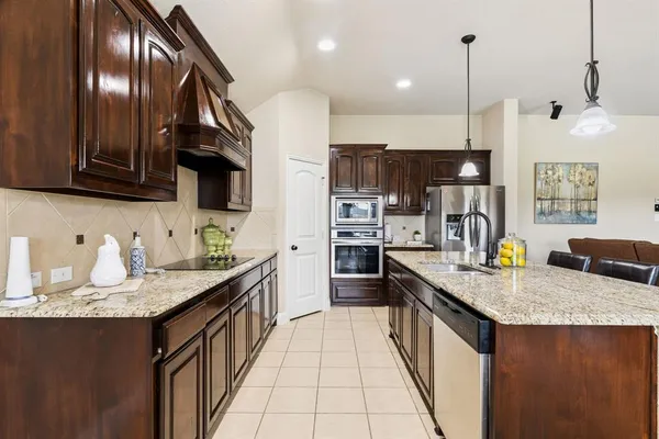 $525,000 | 7840 Norrell Road, Venus, TX 76084
