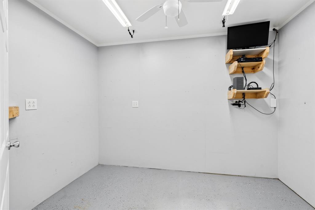 7840 Norrell Road Venus, TX 76084 - Photo 6 of 38