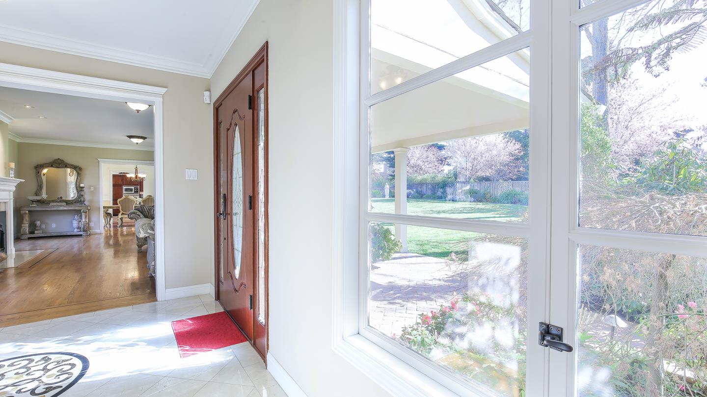 2140 Redington Road Hillsborough, CA 94010 - Photo 14 of 50 Gallery Image 14