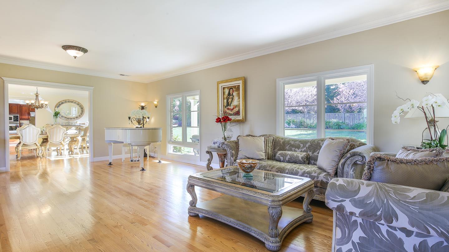 2140 Redington Road Hillsborough, CA 94010 - Photo 19 of 50 Gallery Image 19