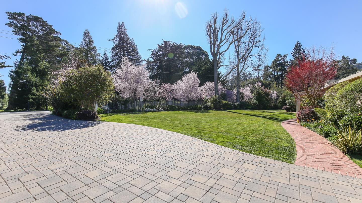 2140 Redington Road Hillsborough, CA 94010 - Photo 3 of 50 Gallery Image 3