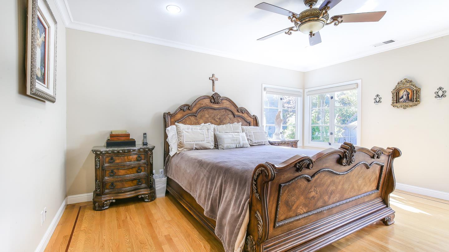 2140 Redington Road Hillsborough, CA 94010 - Photo 36 of 50 Gallery Image 36
