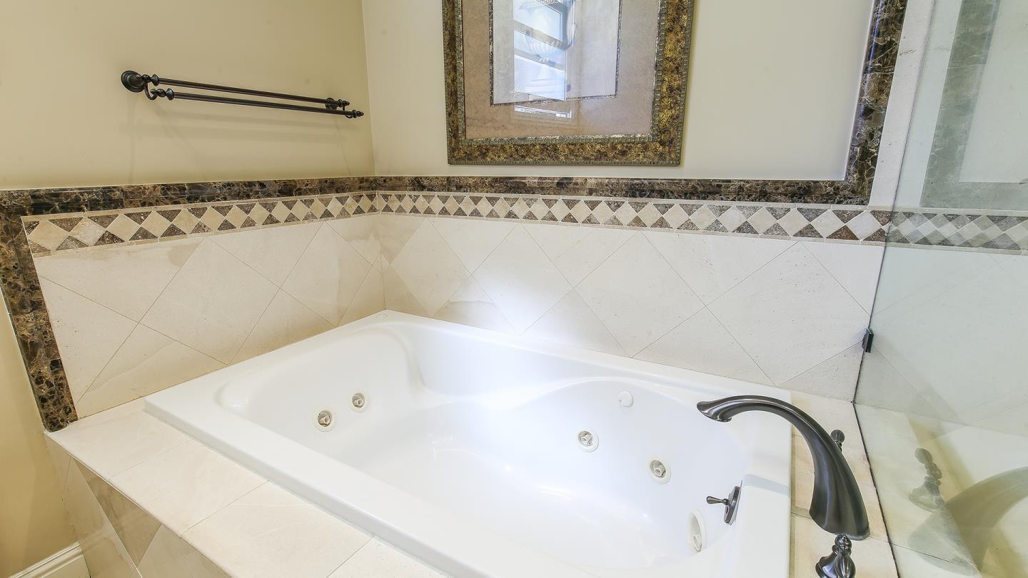 2140 Redington Road Hillsborough, CA 94010 - Photo 43 of 50 Gallery Image 43