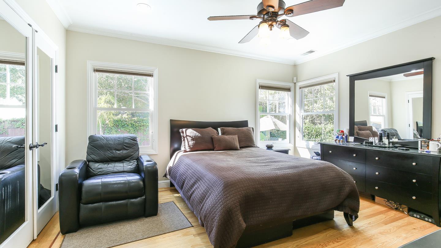2140 Redington Road Hillsborough, CA 94010 - Photo 45 of 50 Gallery Image 45
