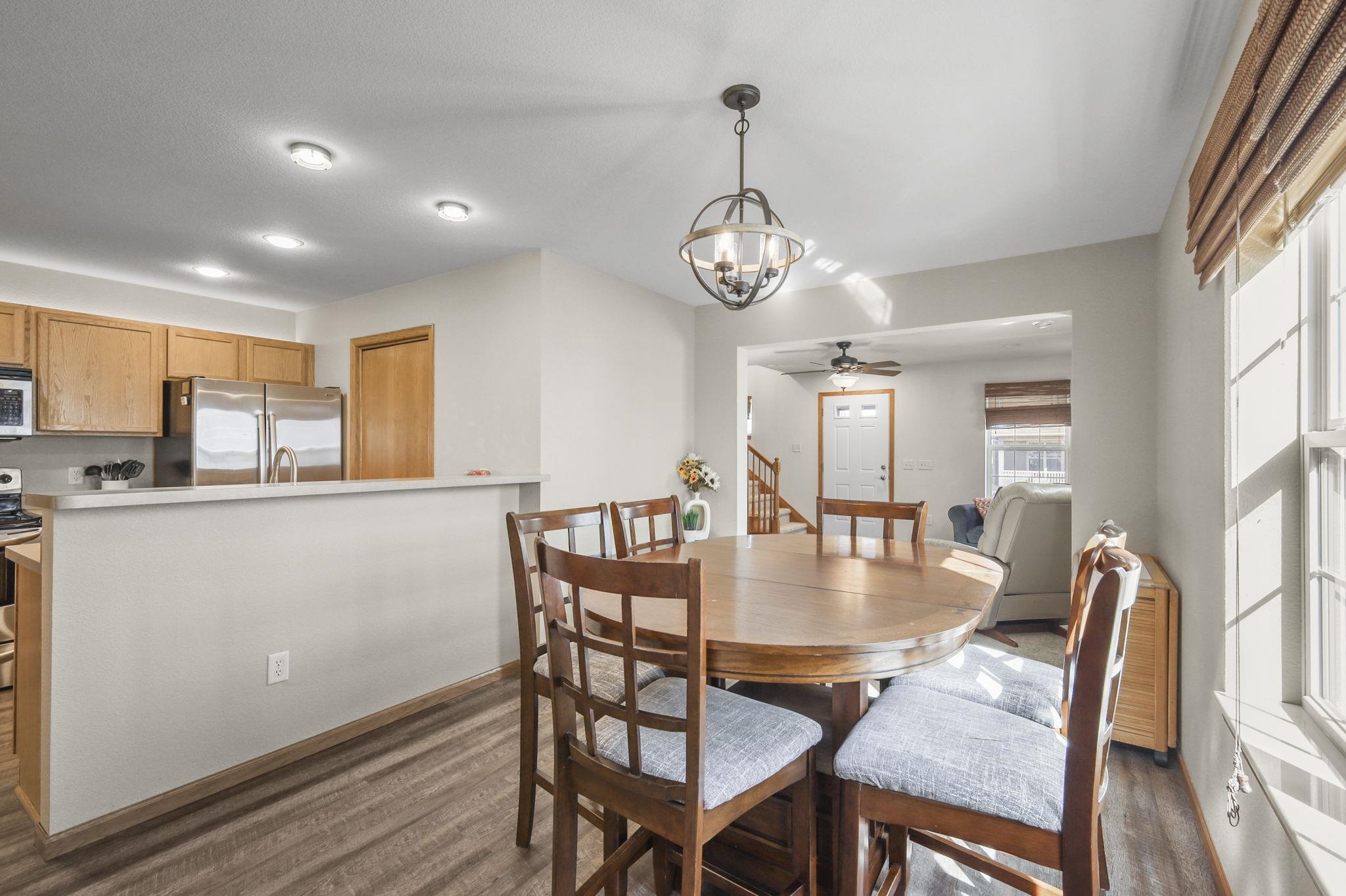 1287 Independence Way Sun Prairie, WI 53590 - Photo 13 of 29