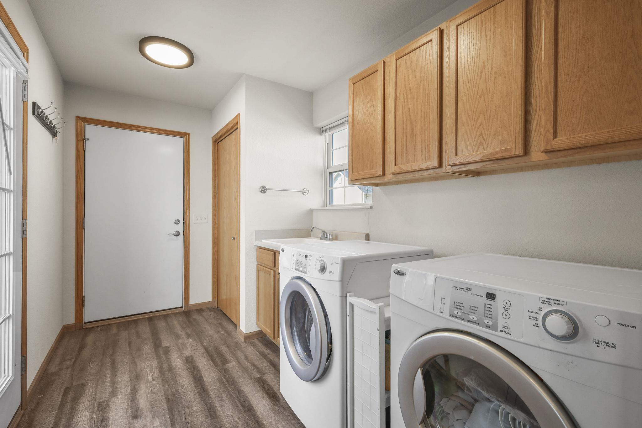 1287 Independence Way Sun Prairie, WI 53590 - Photo 15 of 29